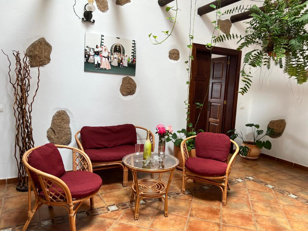 Villa Eva Tinajo Exteriör bild