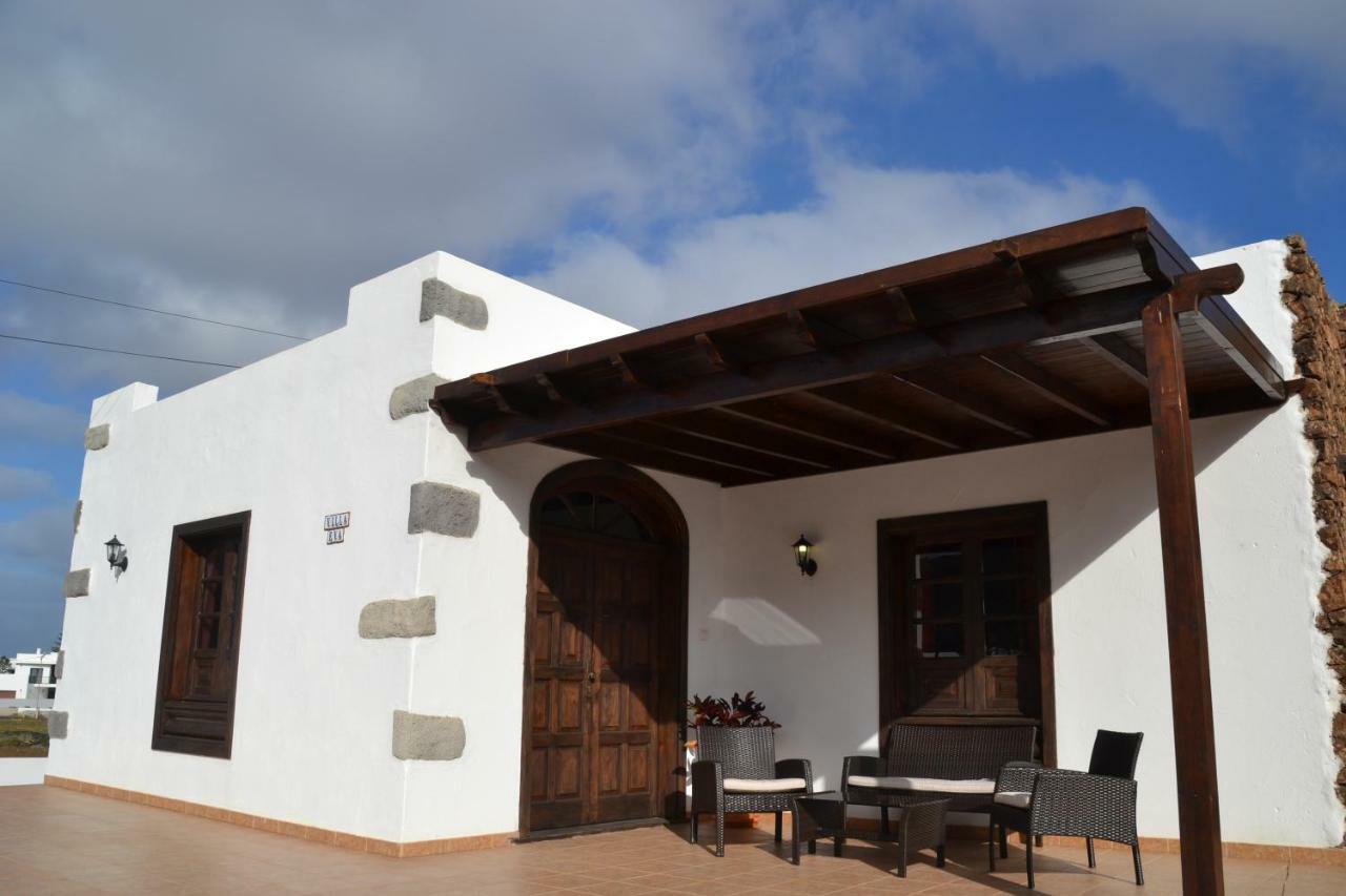 Villa Eva Tinajo Exteriör bild